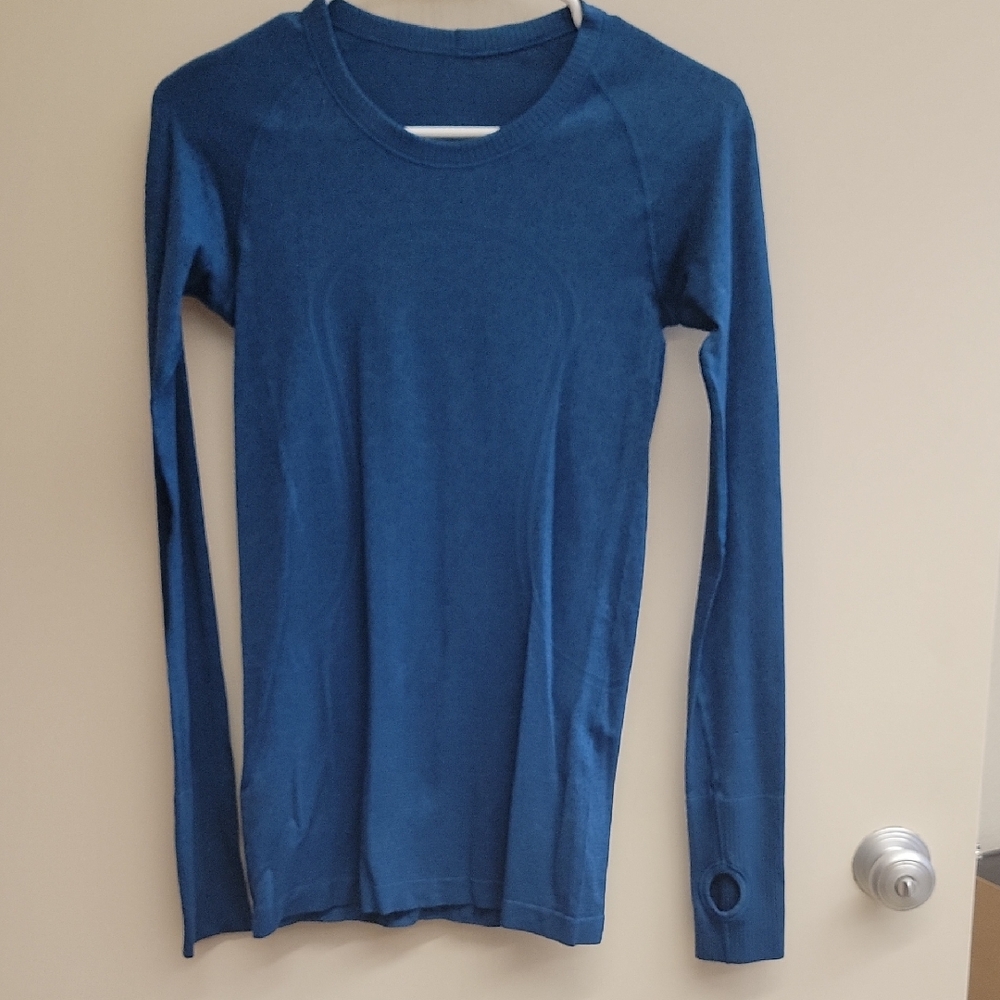 Lululemon Athletica Deep Blue Long Sleeve Top